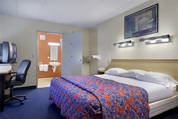 Red Roof Inn Baltimore Airport  02.[3]